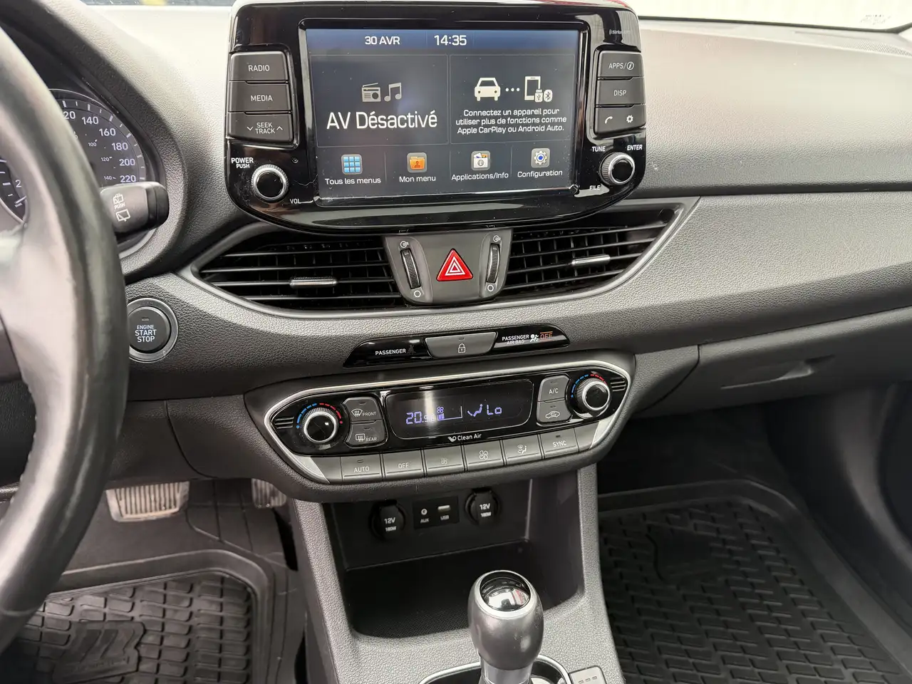 Hyundai ELANTRA снимка Hyundai ELANTRA