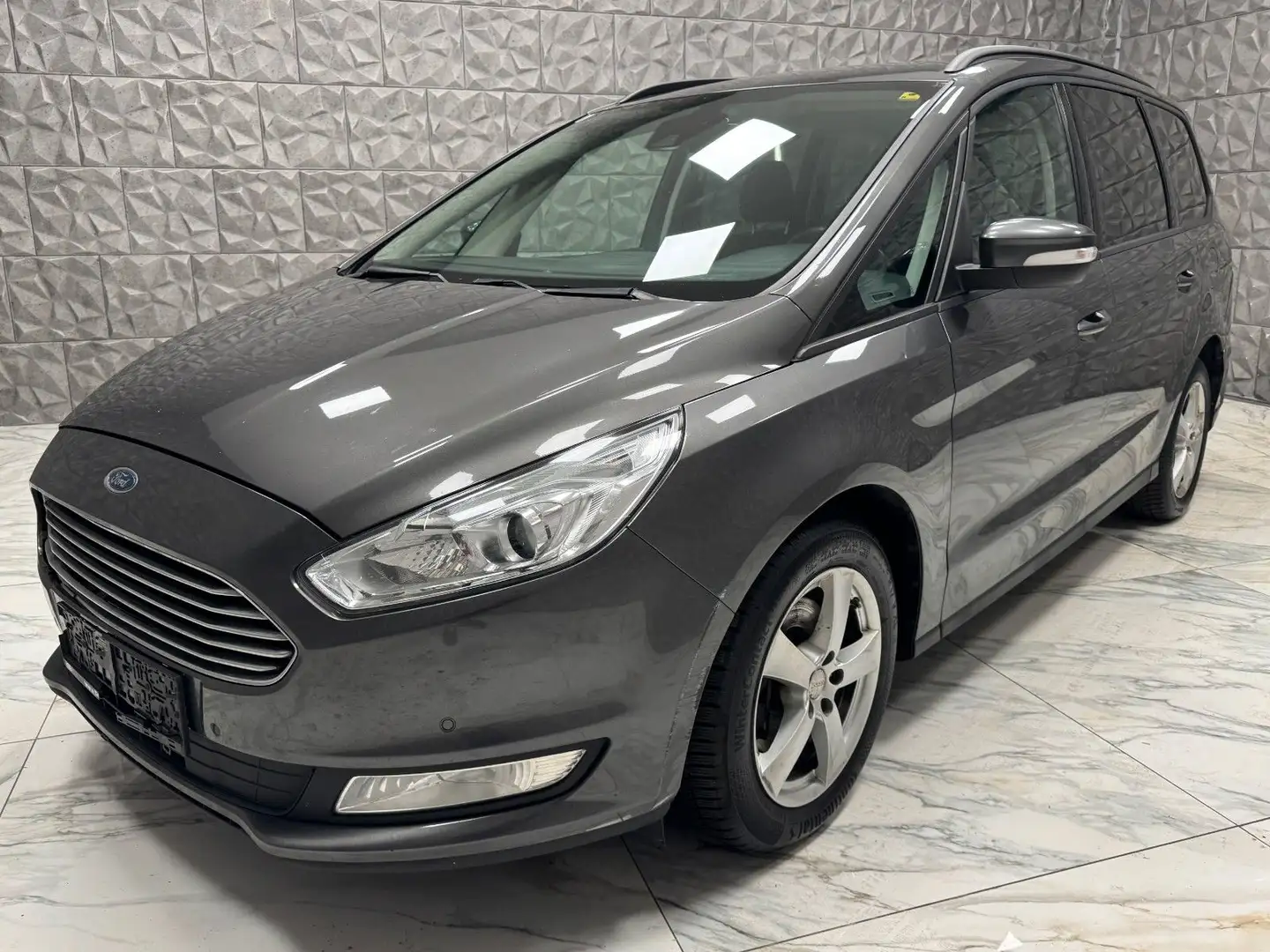 Ford Galaxy Business*Voll Fahrbereit*Autobahnkilomete Grau - 2