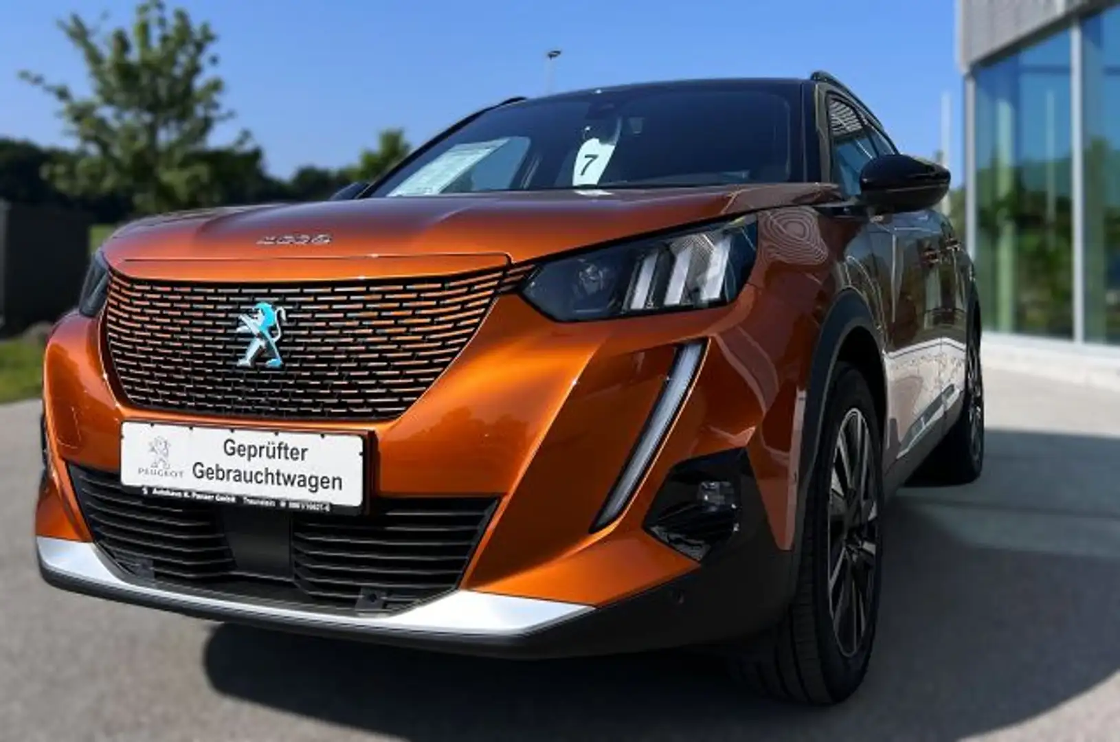 Peugeot 2008 Elektro GT Pack 136 Orange - 2