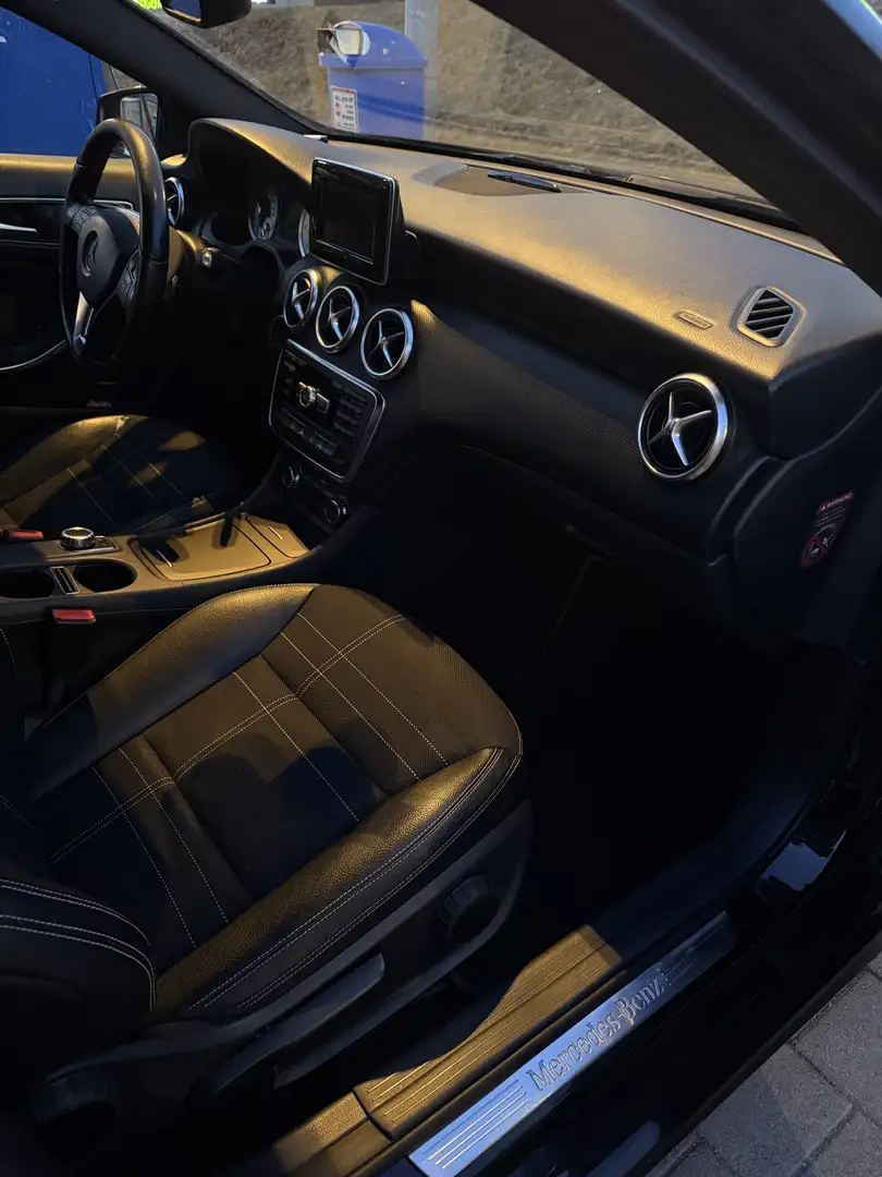 Mercedes-Benz A 180 d Aut. - 1