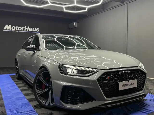 Audi RS4 Avant 2.9 tfsi 450cv