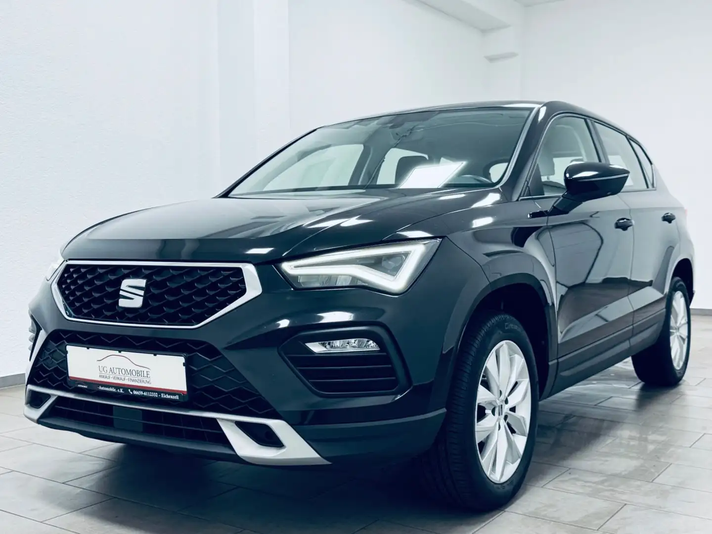 SEAT Ateca Style 2.0 TDI * 1.HAND * NAVI * TEMP * Noir - 1