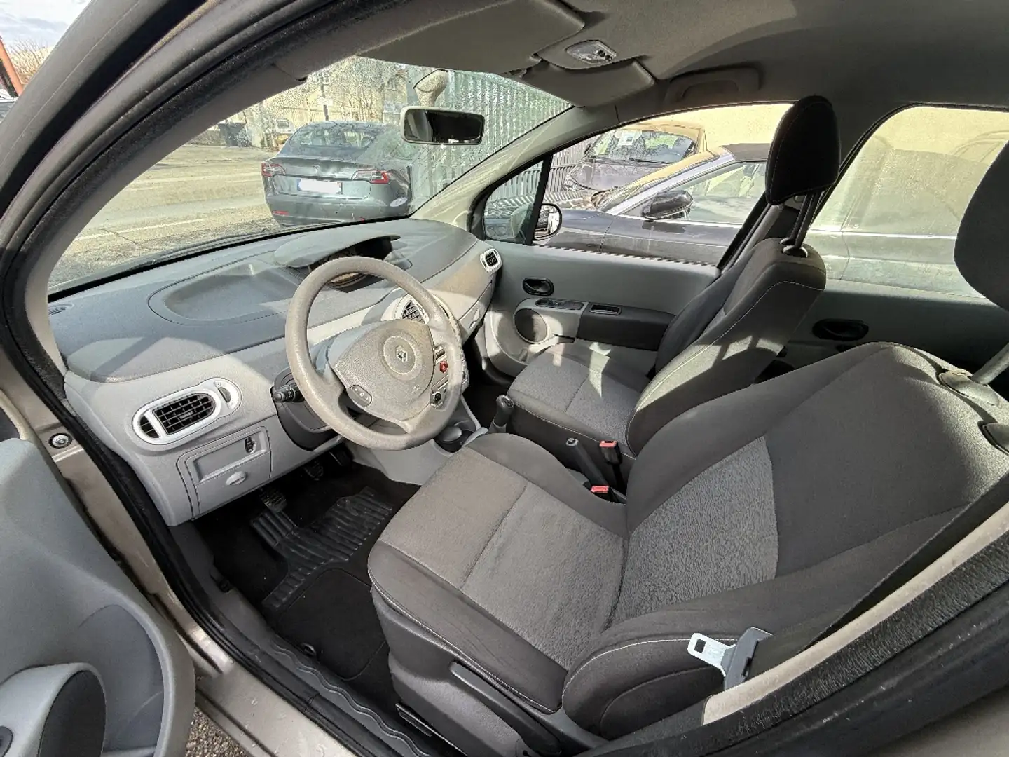 Renault Modus 1.2 TCE 100 Dynamique - 2