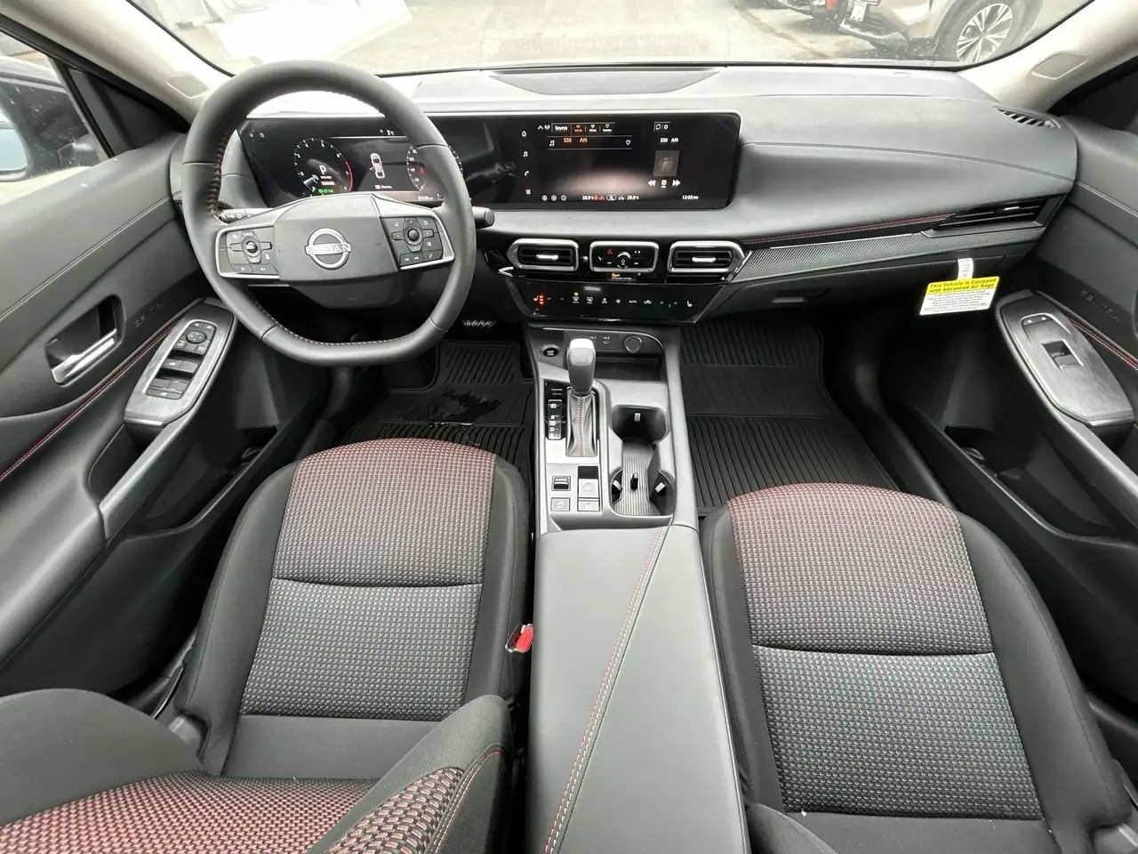 Nissan Sentra снимка Nissan Sentra