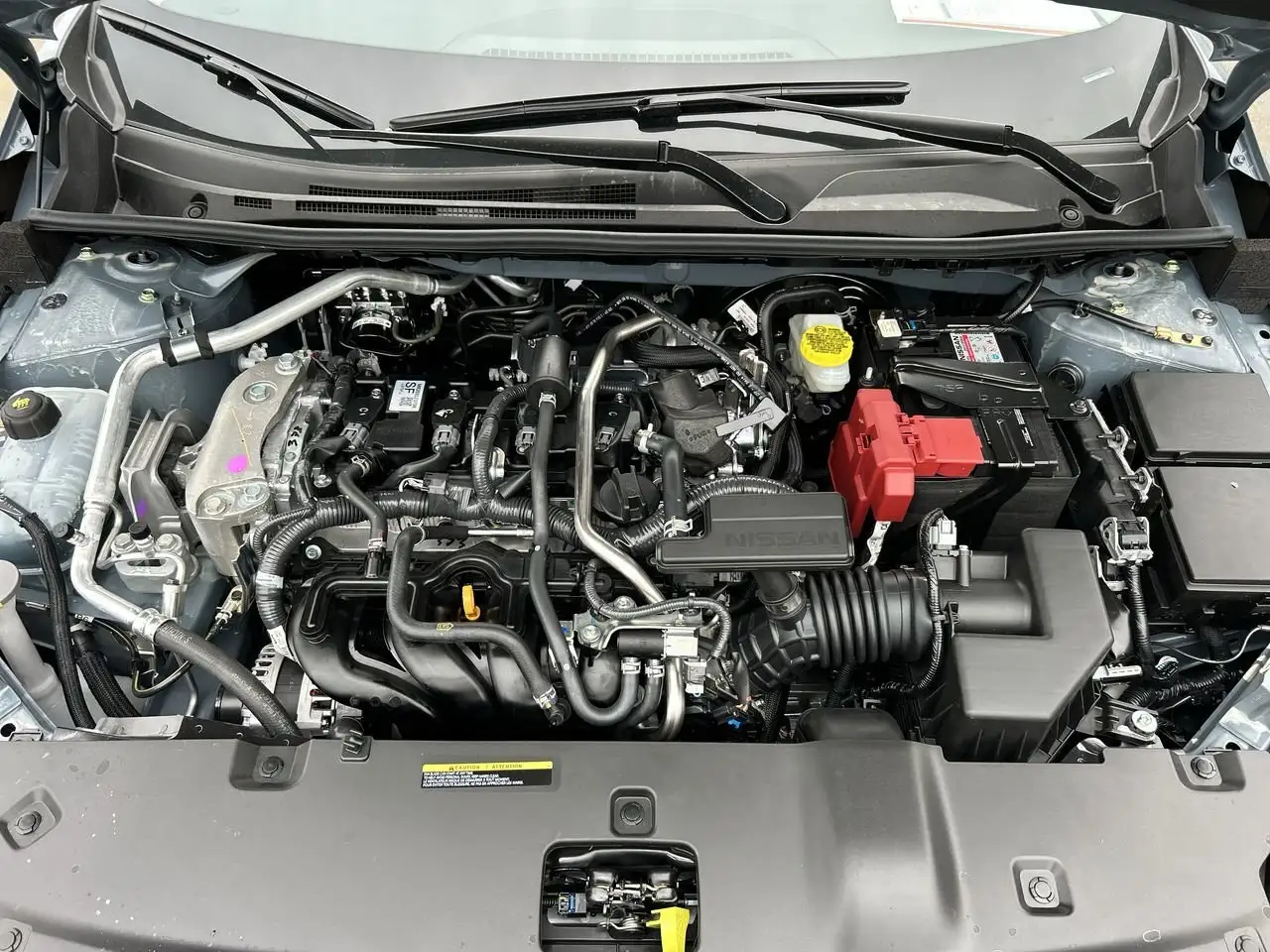 Nissan Sentra снимка Nissan Sentra