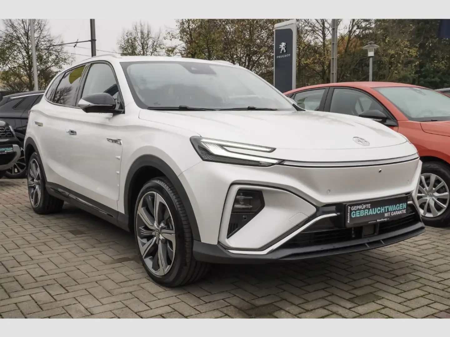 MG Marvel R Performance 360-Kam Panorama Allrad Leder Memory S Weiß - 2