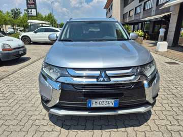 Outlander III 2016 2.2 Instyle Plus Sda awd7p.t