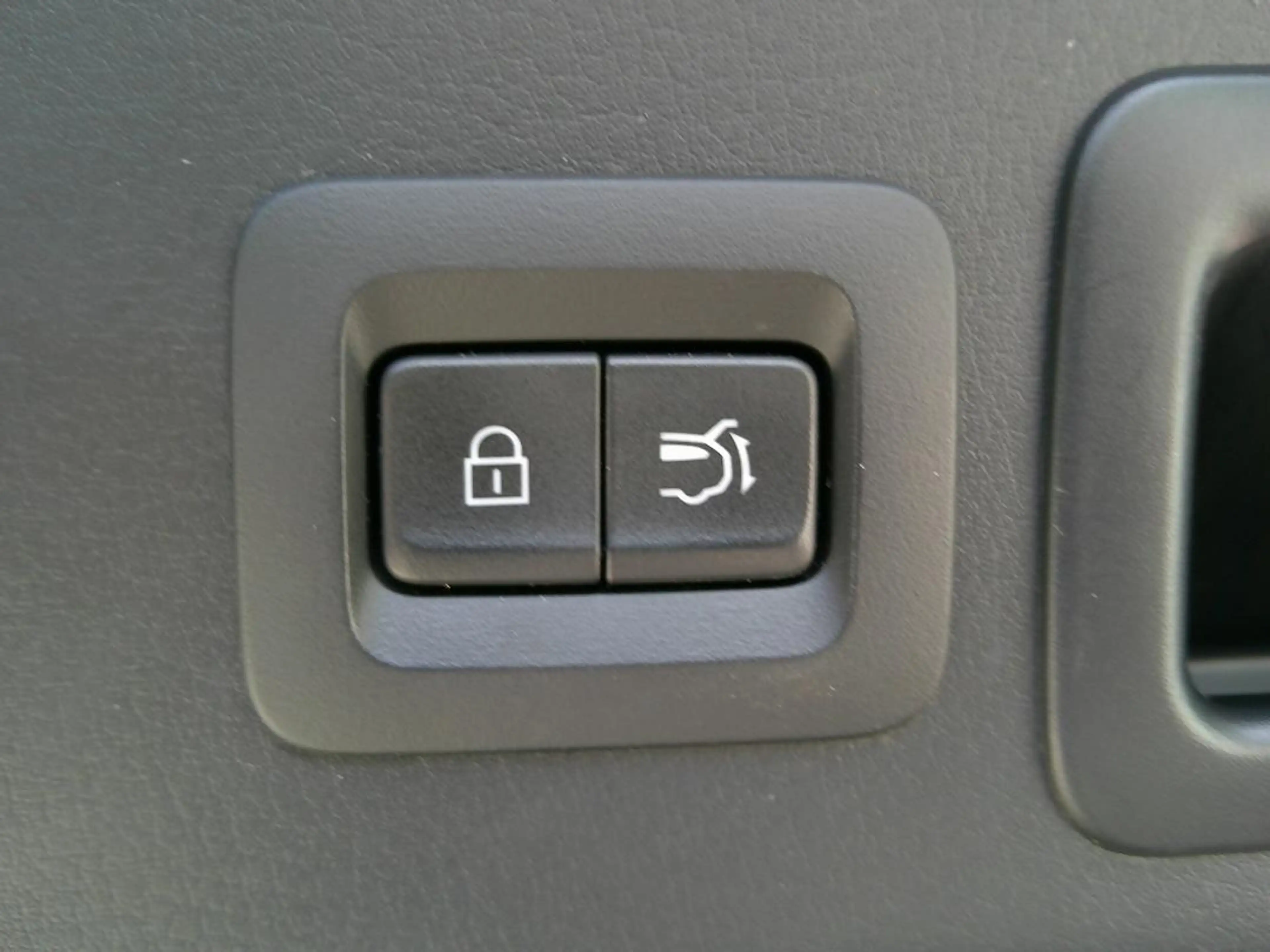 Mazda Others Selection Allrad Rückfahrkamera Matrix 360 Kamera Navi — photo 12