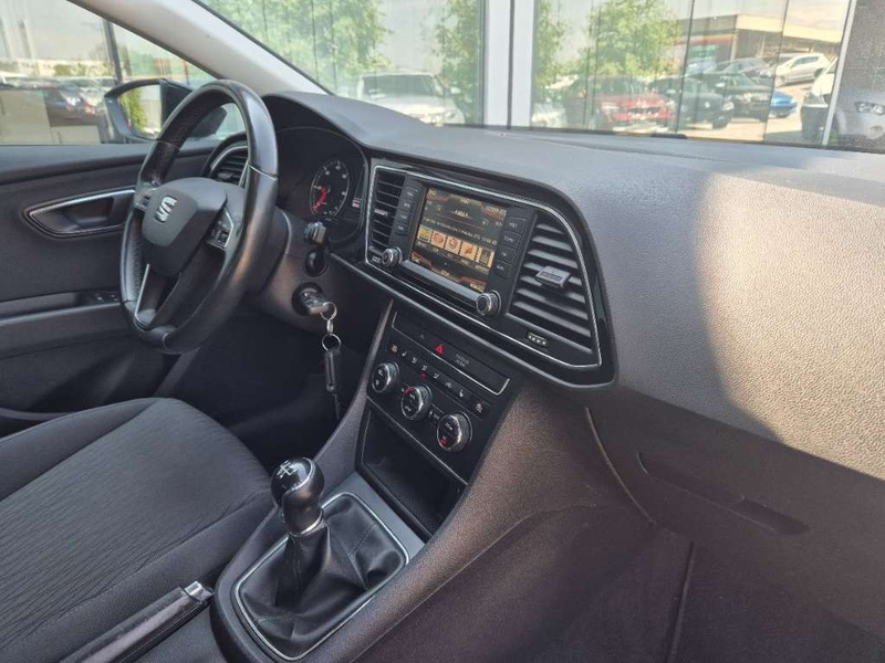 SEAT Leon ST Executive 1,6 TDI CR — photo 12