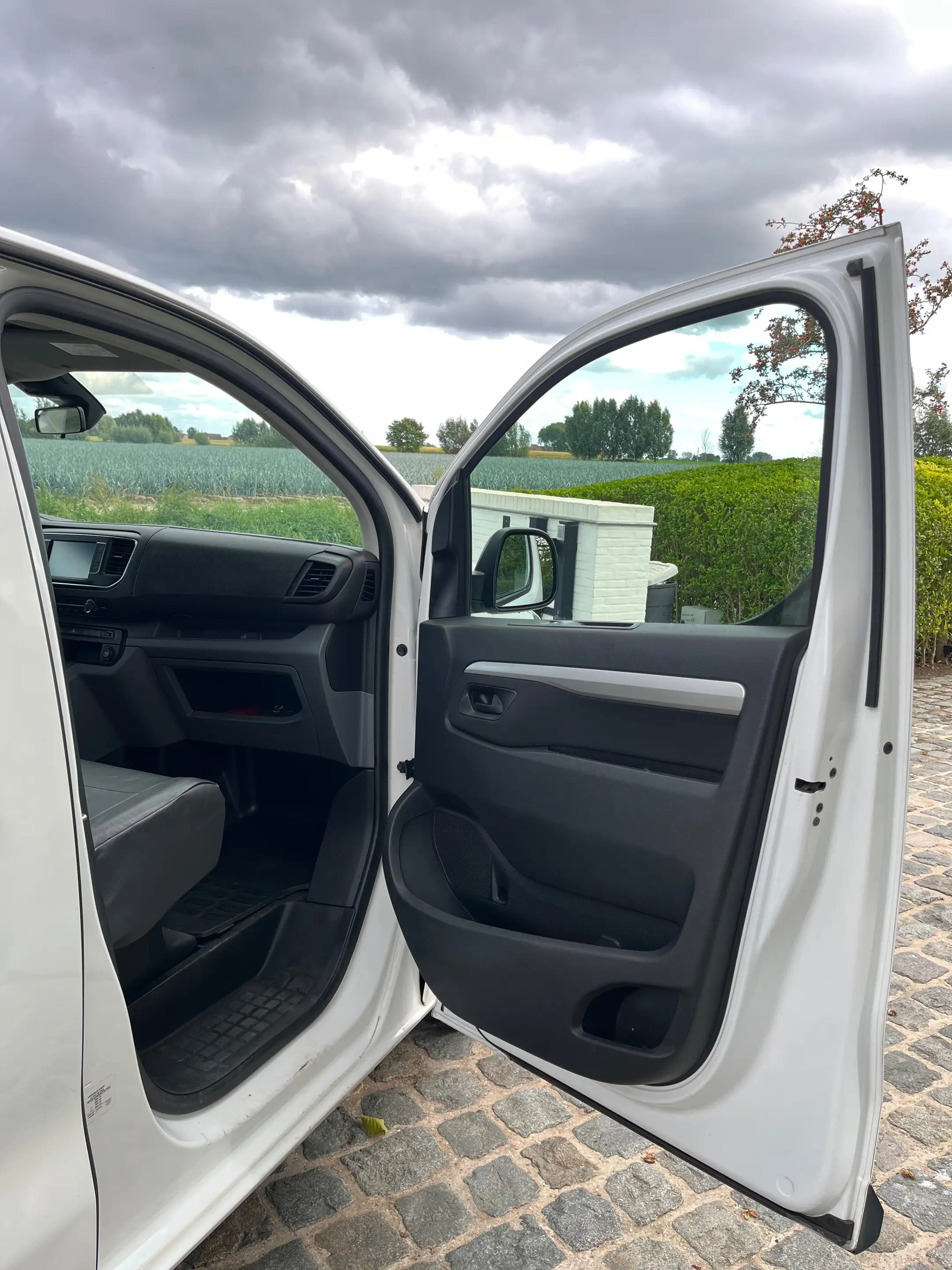 Peugeot Expert 2.0 BlueHDi L3H1 6pl./1eignr/Carplay/Pdc/Airco/Handsfree/Cruise... — photo 10