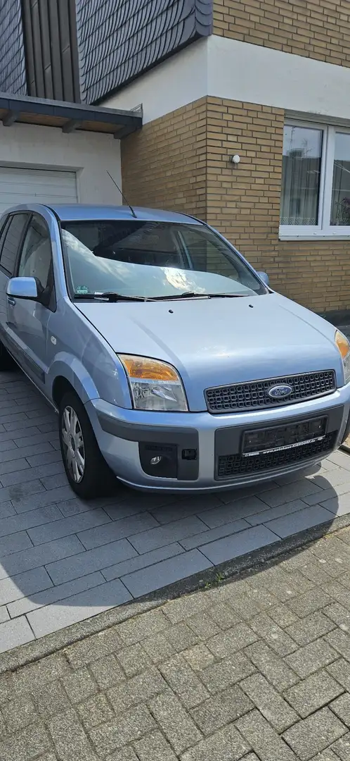 Ford Fusion 1.4 + - 1