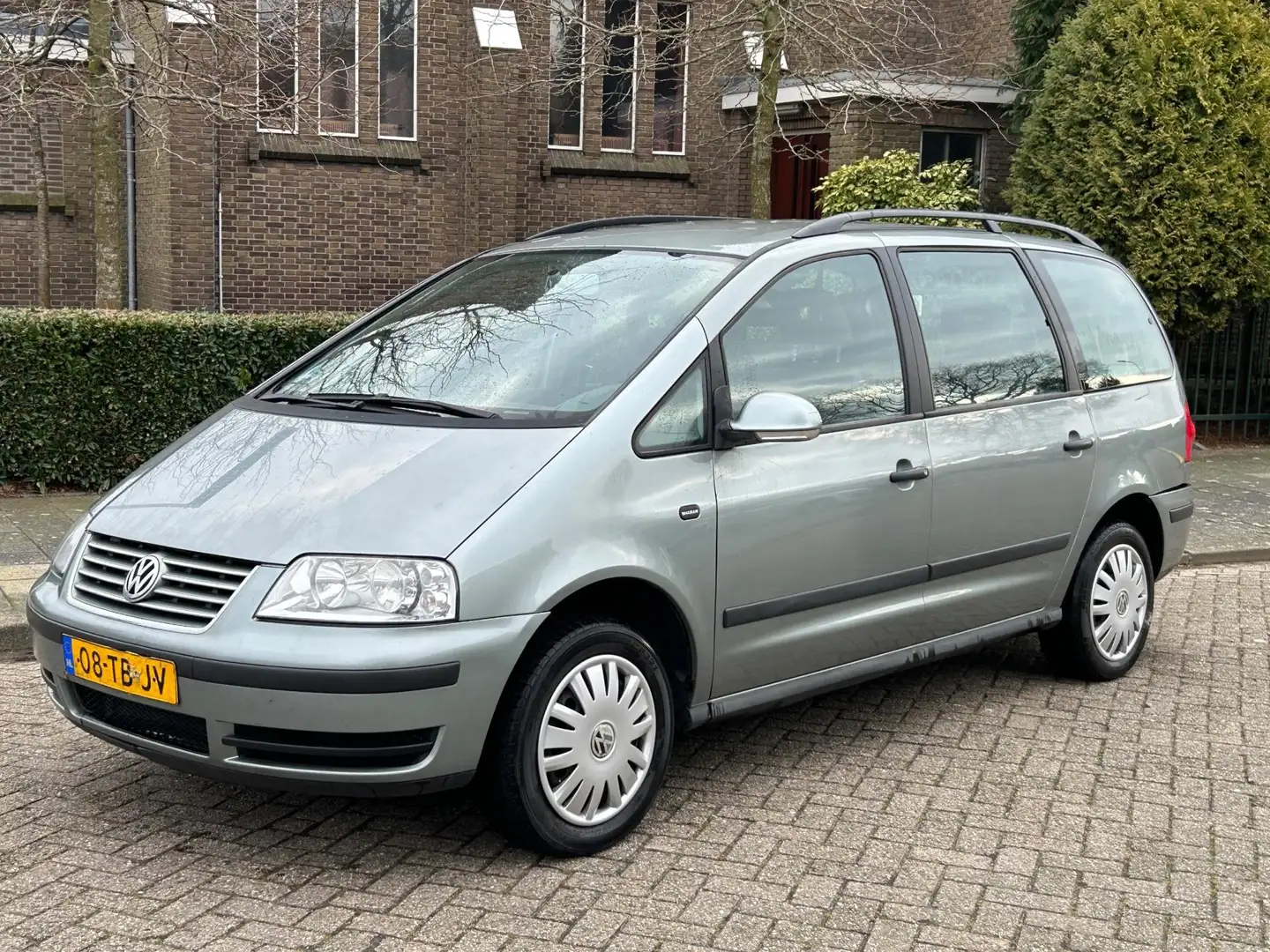 Volkswagen Sharan 2.0 2006 facelift! 6-bak! 7-persoons! trekhaak! go Grijs - 1