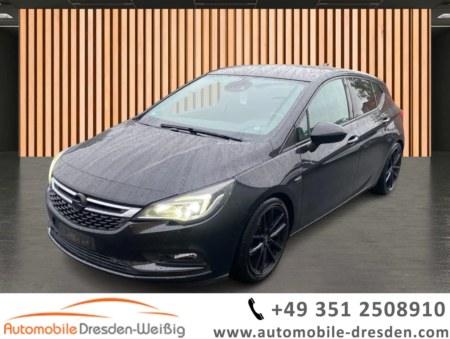 Opel Astra 1.4 Dynamic Start Stop Schwarz - 1