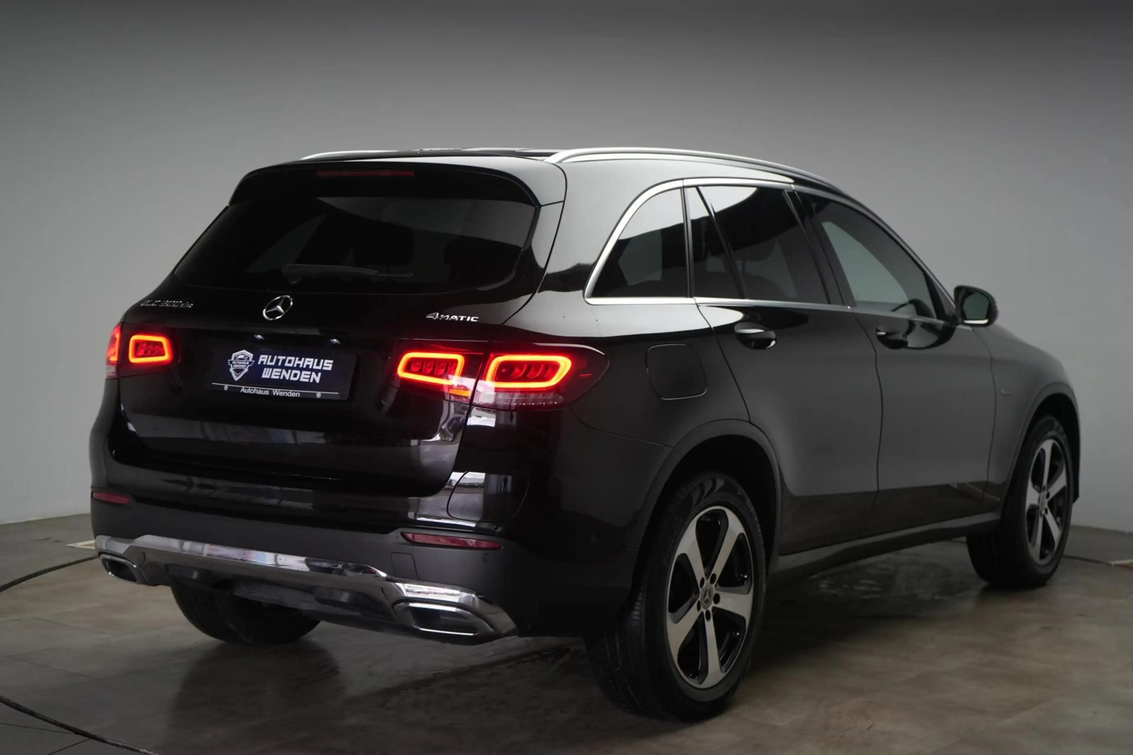 Mercedes-Benz GLC 300 de 4Matic 9G-Tronic Leder/Temp/Standhzg/ — photo 6