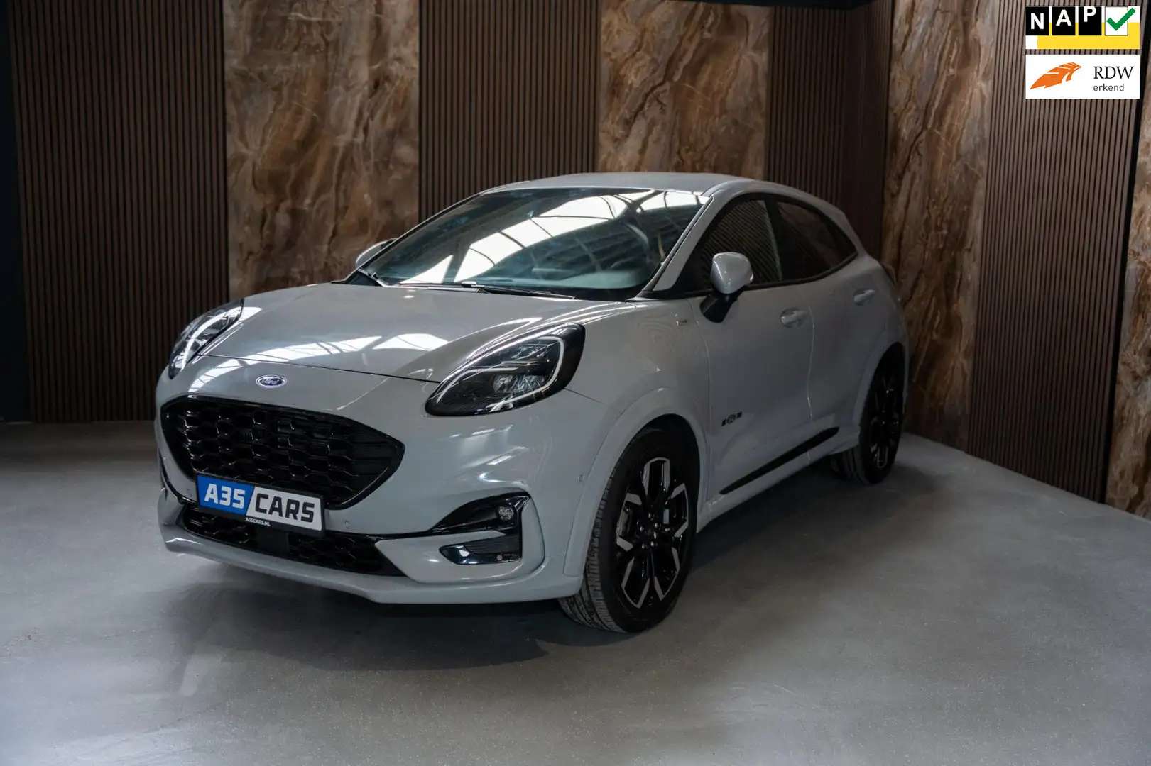 Ford Puma 1.0 EcoBoost Hybrid ST-Line Full option Grijs - 1