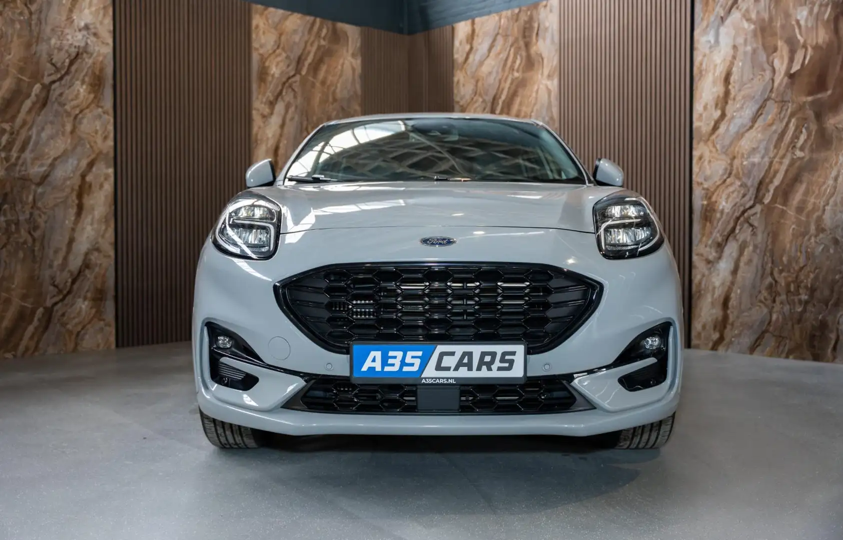 Ford Puma 1.0 EcoBoost Hybrid ST-Line Full option Grijs - 2