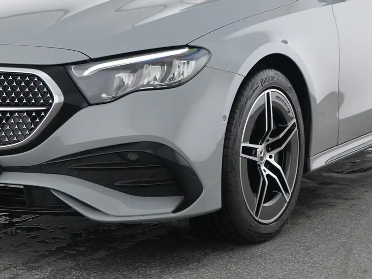 Mercedes-Benz E 220 E 220 d AMG *DISTRONIC*NIGHT*KEYLESS*KAMERA*DAB Grau - 2