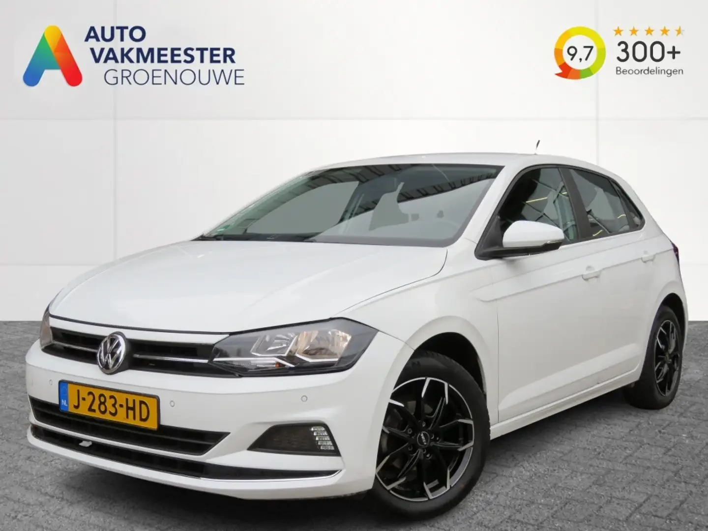 Volkswagen Polo 1.0 TRENDLINE / Airco / Sportvelgen / Pdc V + A / Blanc - 1