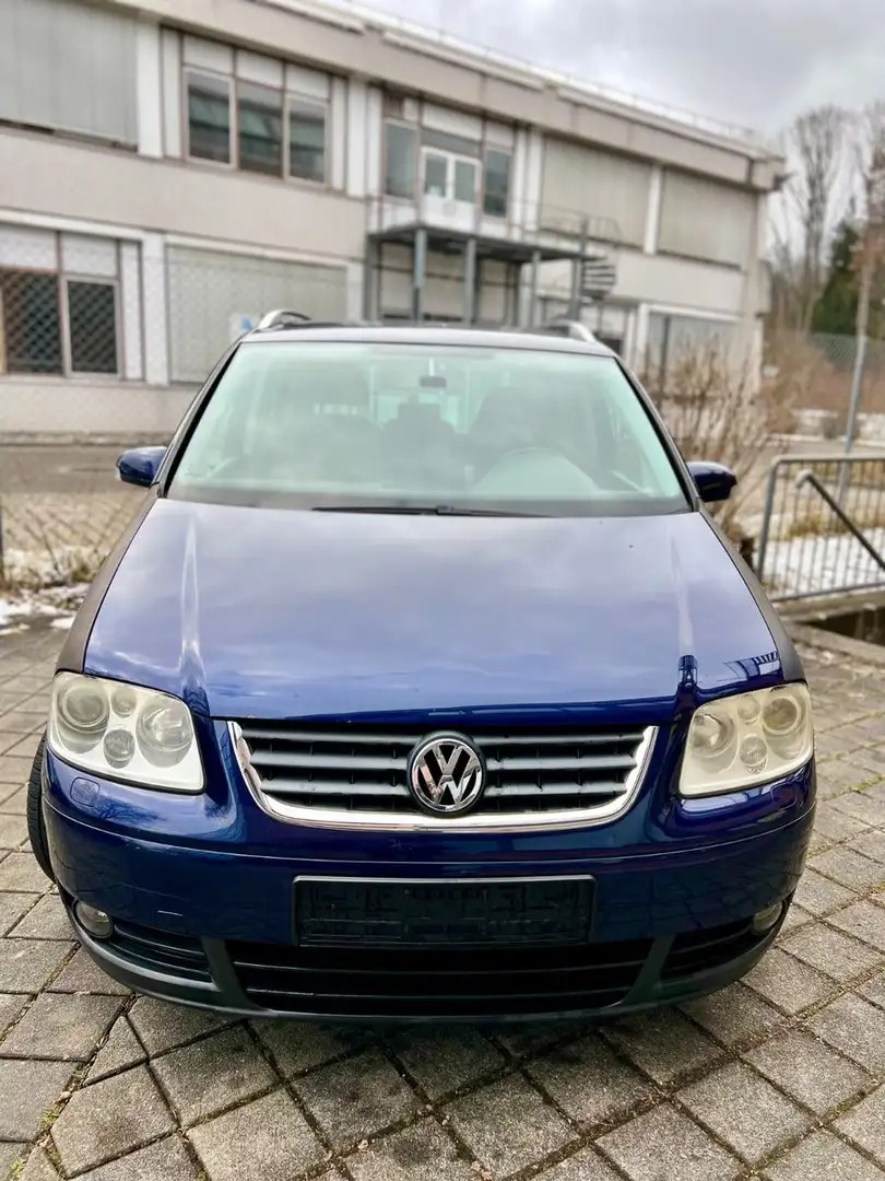 Volkswagen Touran Highline Blau - 2