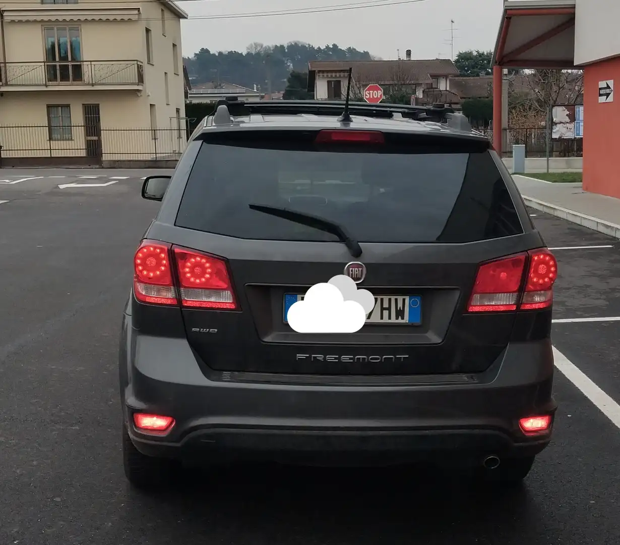 Fiat Freemont Freemont 2.0 mjt 16v Urban 4x4 170cv auto E5 Gris - 2