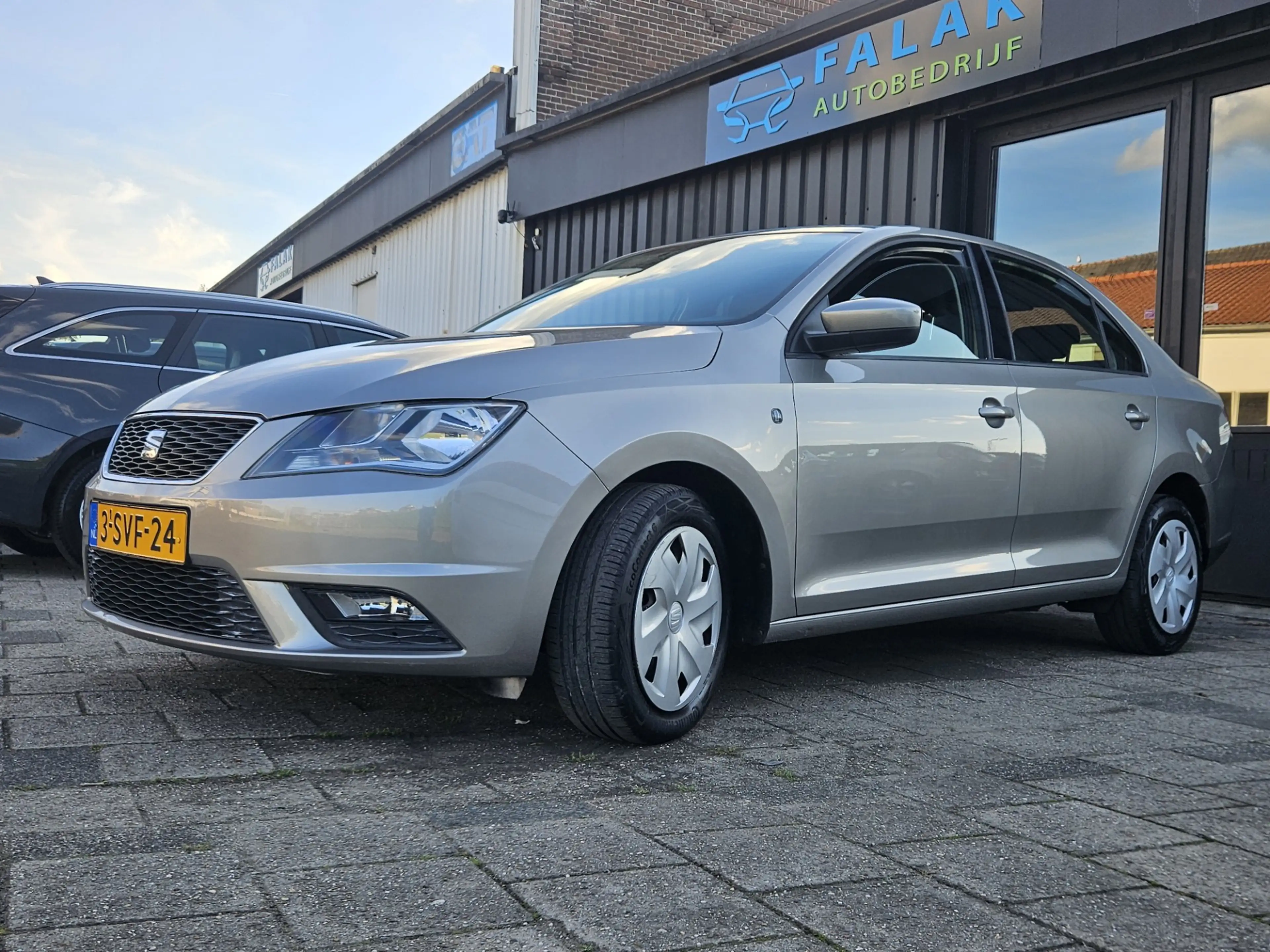 SEAT Toledo 1.2 TSI Enjoy — photo 8
