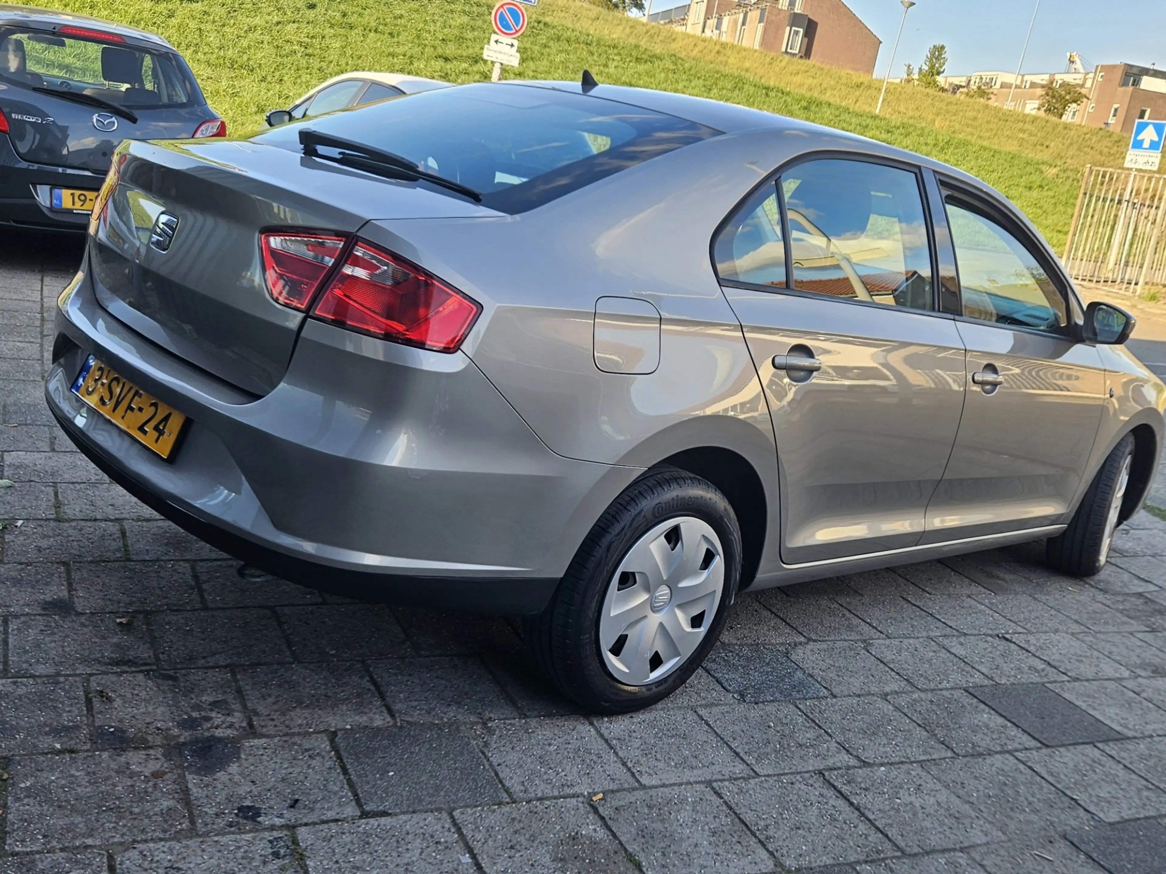 SEAT Toledo 1.2 TSI Enjoy — photo 5