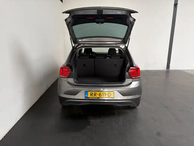 Volkswagen Polo view 18