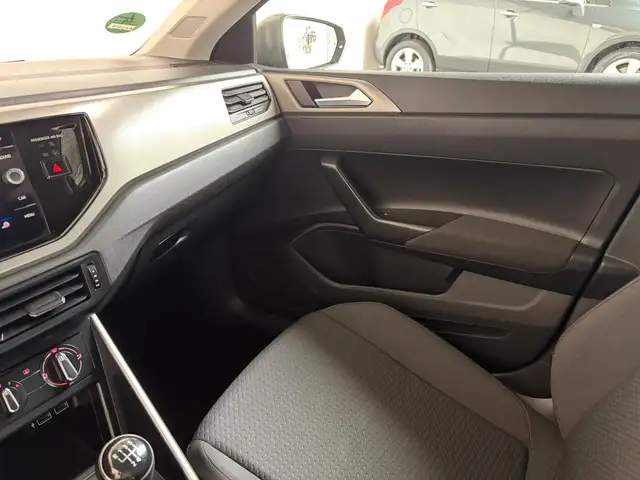 Volkswagen Polo view 15