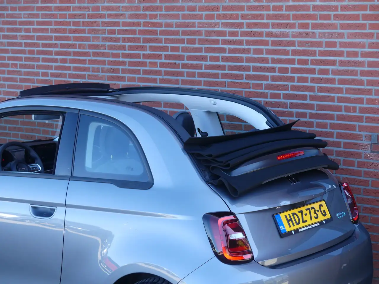 Fiat 500C RED 42 kWh Cabriolet Navigatie/Camera 7