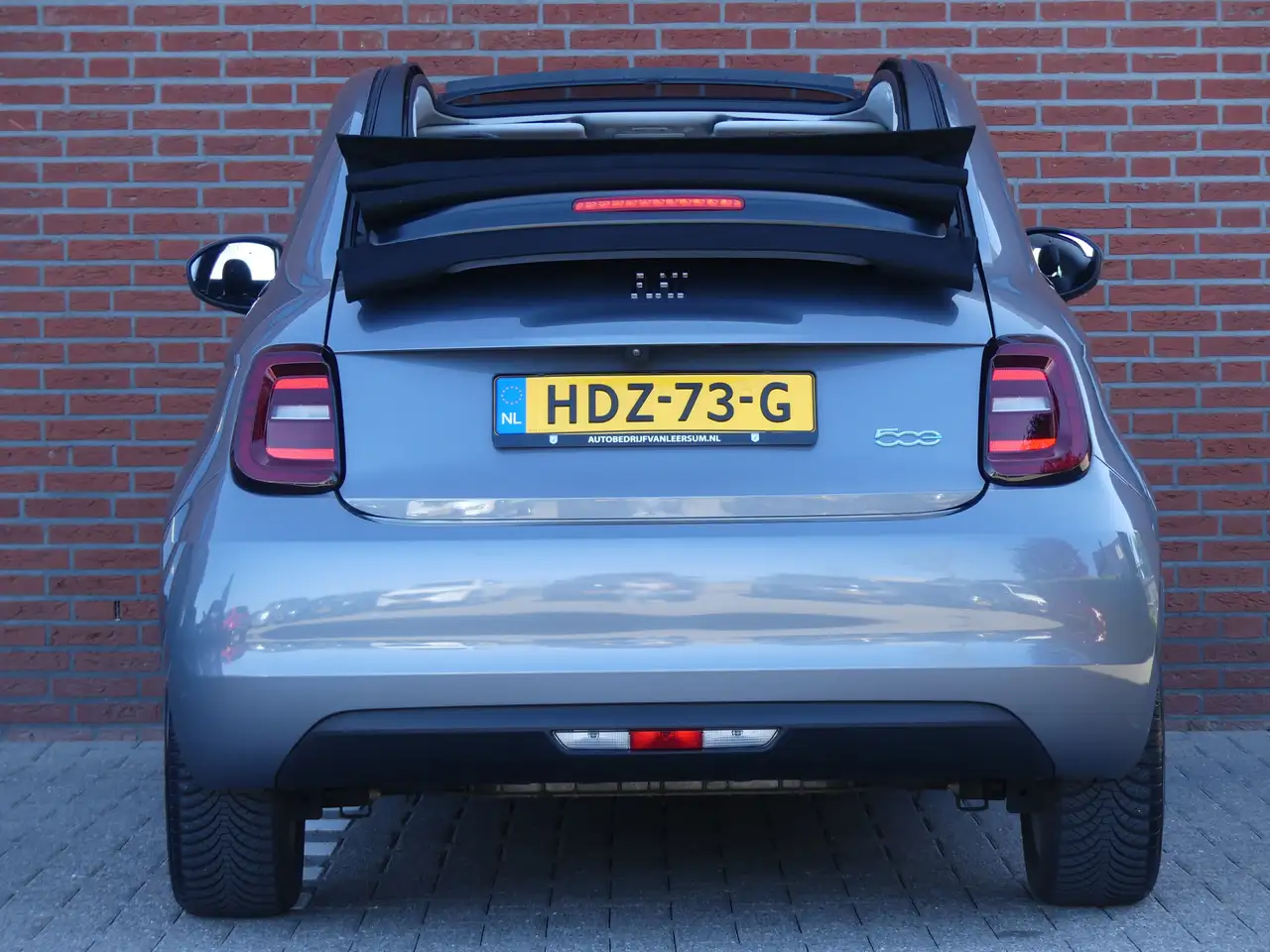 Fiat 500C RED 42 kWh Cabriolet Navigatie/Camera 29