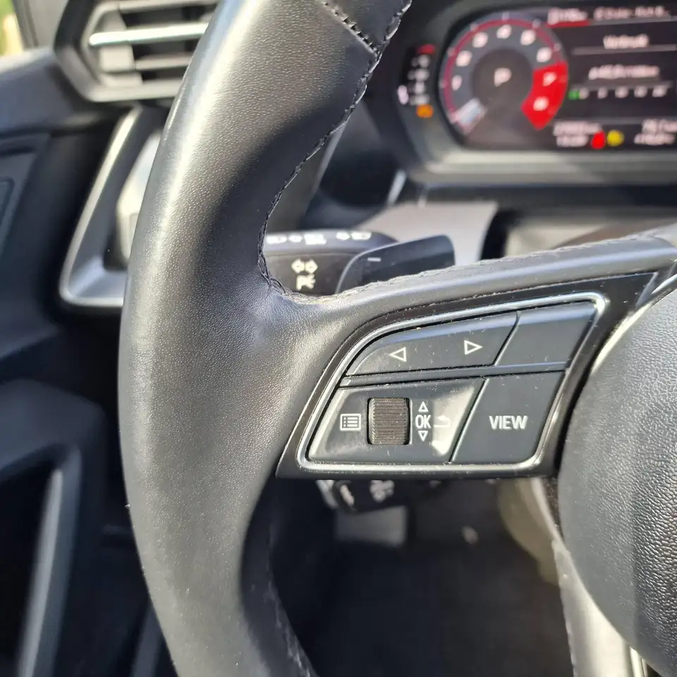 Audi A3 30 TFSI Sportback S tronic/Carplay/Sensoren, миниатюра 11