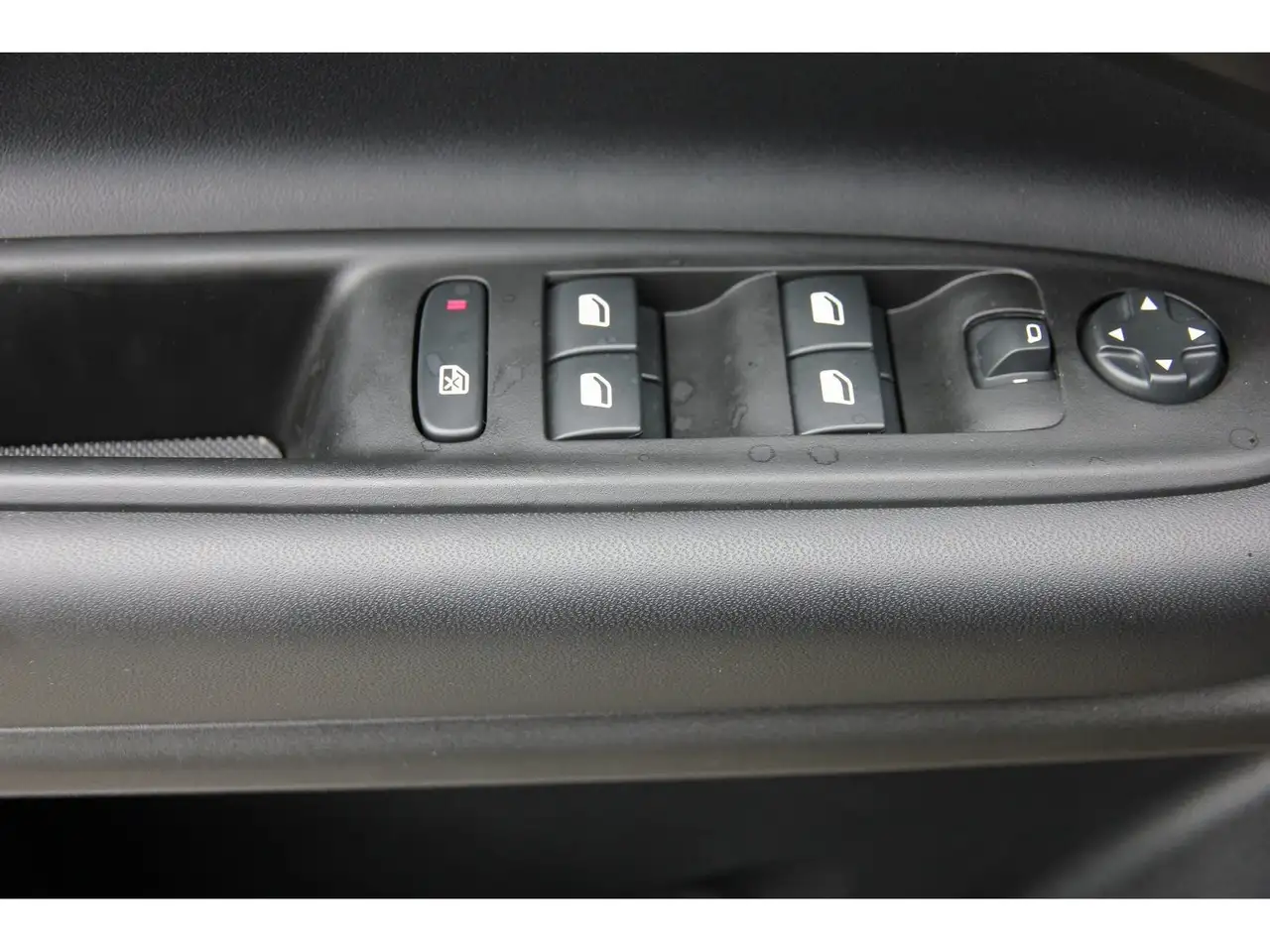 Jeep Avenger Altitude Ice 1.2 SHZ GJR EPH Carplay, миниатюра 14