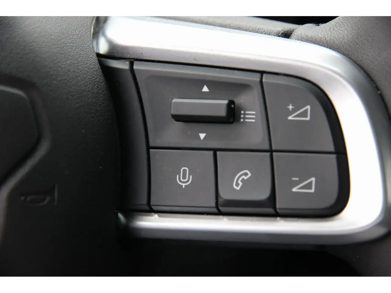 Jeep Avenger Altitude Ice 1.2 SHZ GJR EPH Carplay, миниатюра 21