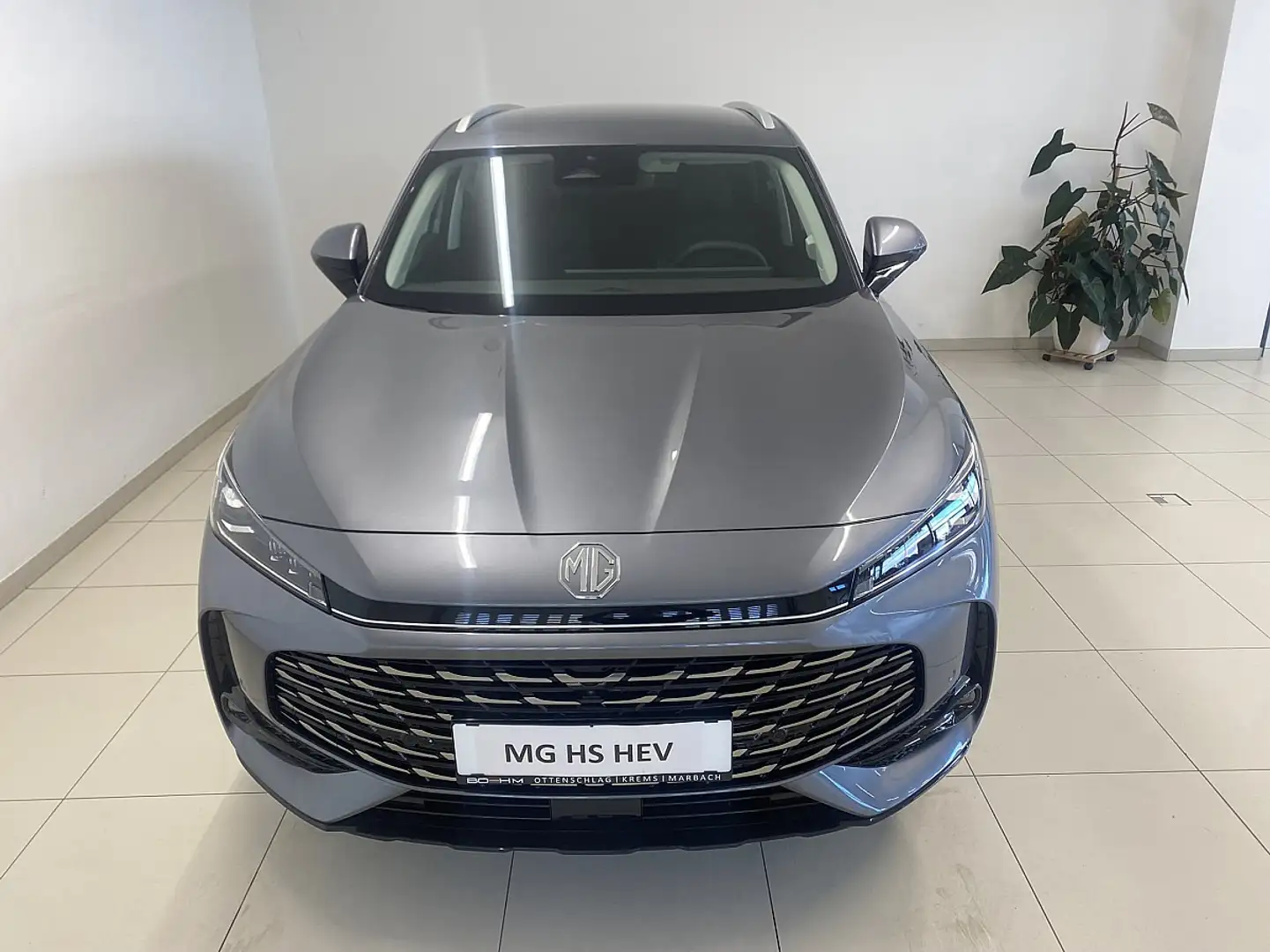 MG HS Hybrid+ Luxury-Ausstattung Grau - 2