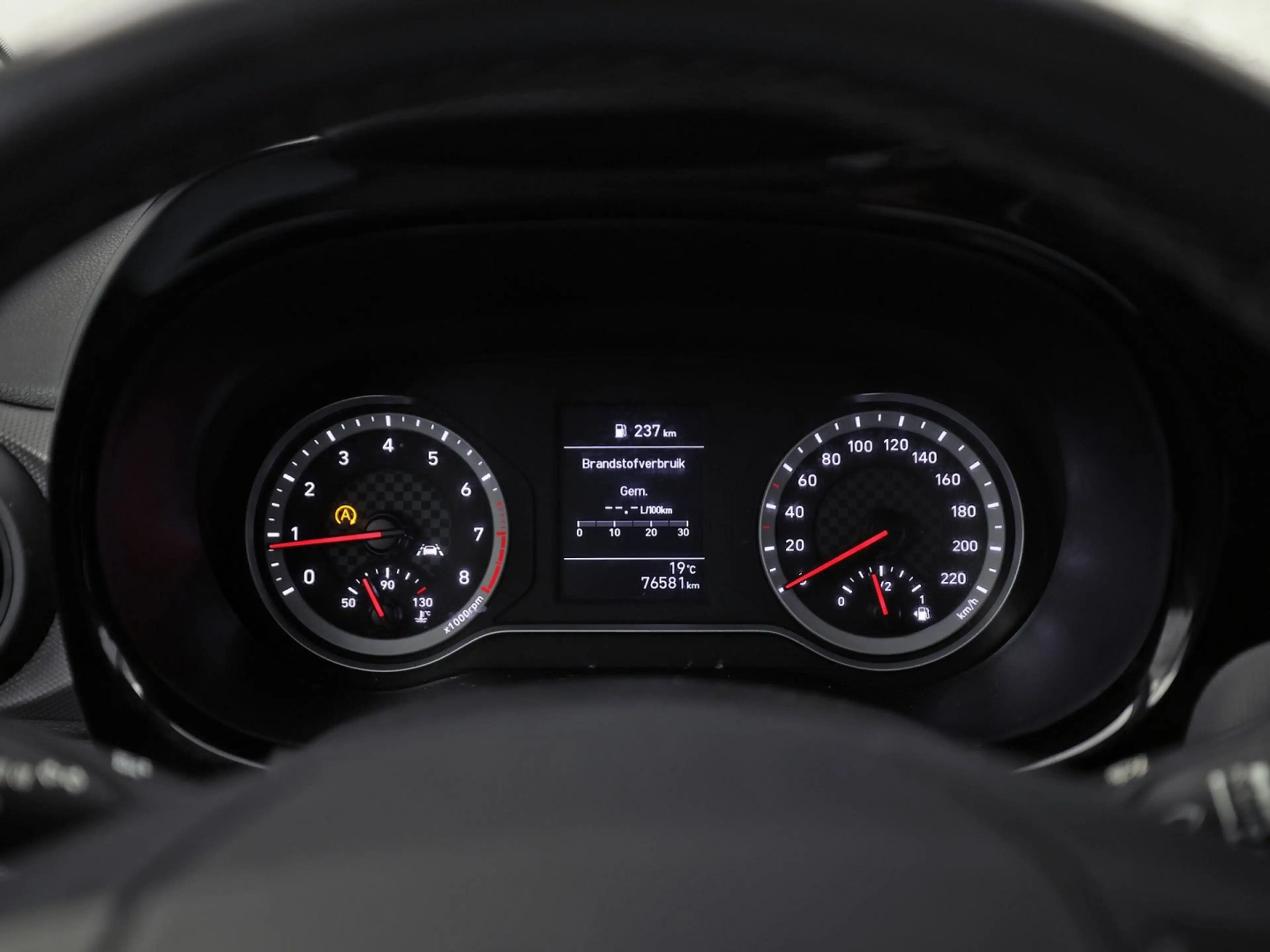 Hyundai i10 1.0 Comfort (APPLE CARPLAY, CRUISE, SPORTSTOELEN, — photo 19