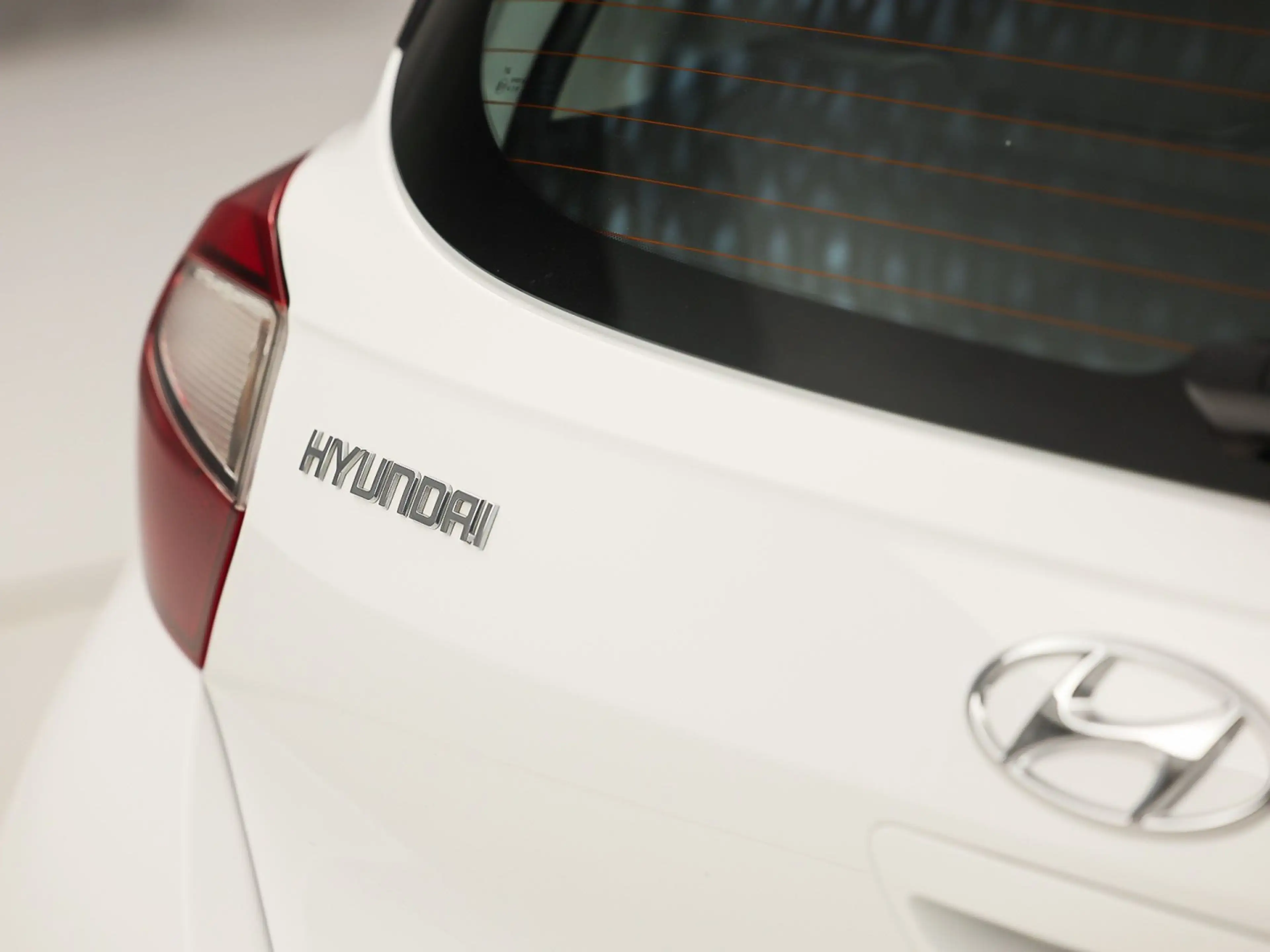 Hyundai i10 1.0 Comfort (APPLE CARPLAY, CRUISE, SPORTSTOELEN, — photo 23