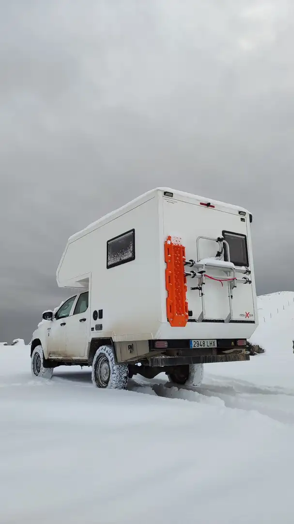 Toyota Hilux Cabina Doble GX - 2