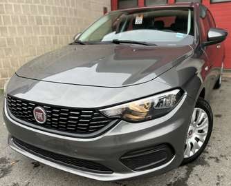 1.4i Pop + CLIM + NAVI + CAR-PASS