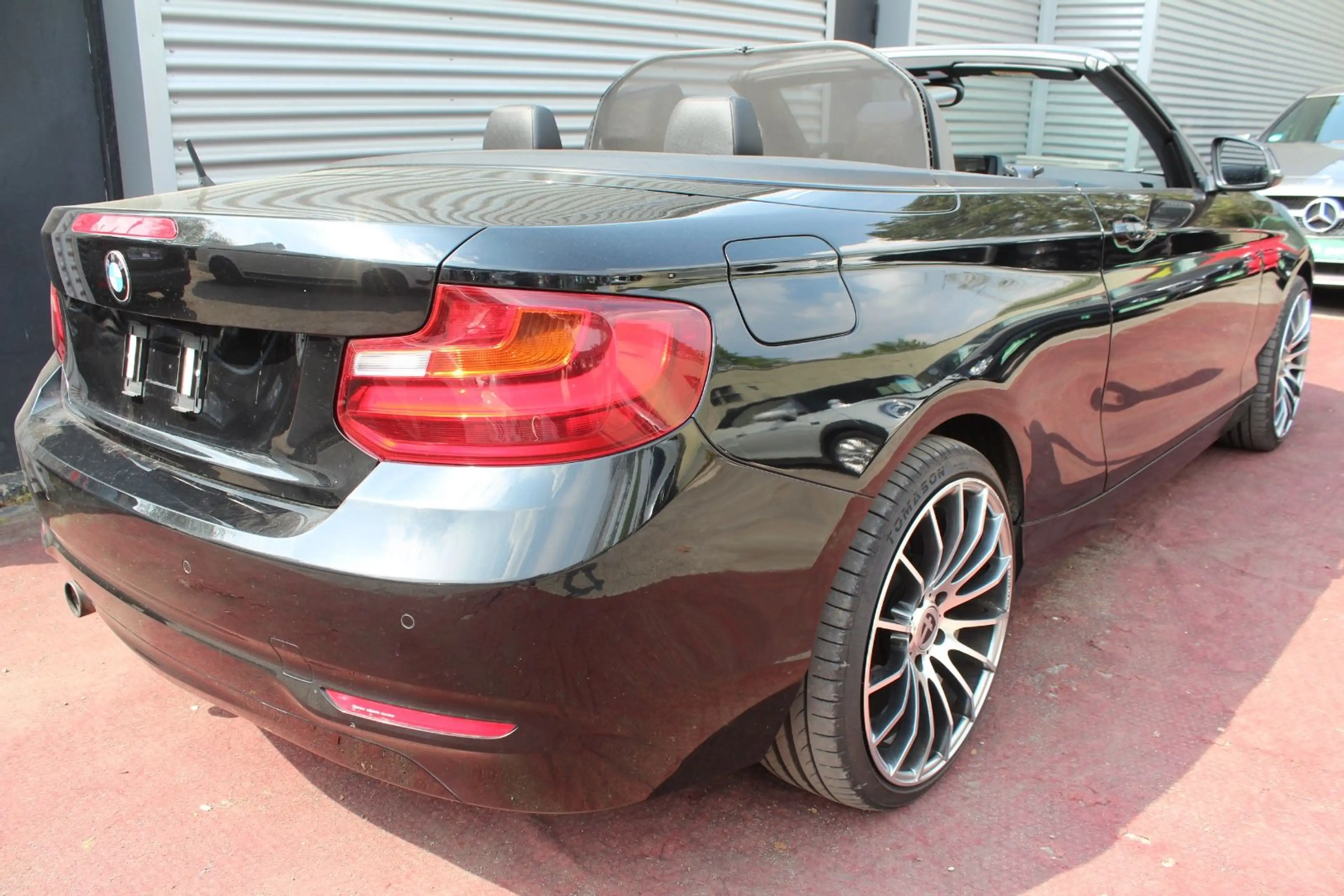 BMW 218 i CABRIO AUTOMATIK KLIMA LEDER 19.ZOLL 2.Hd — photo 15