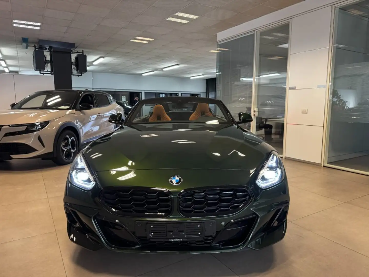 BMW Z4 sDrive20i Msport+19"+SANRENO GREEN+10.900KM Verde - 2