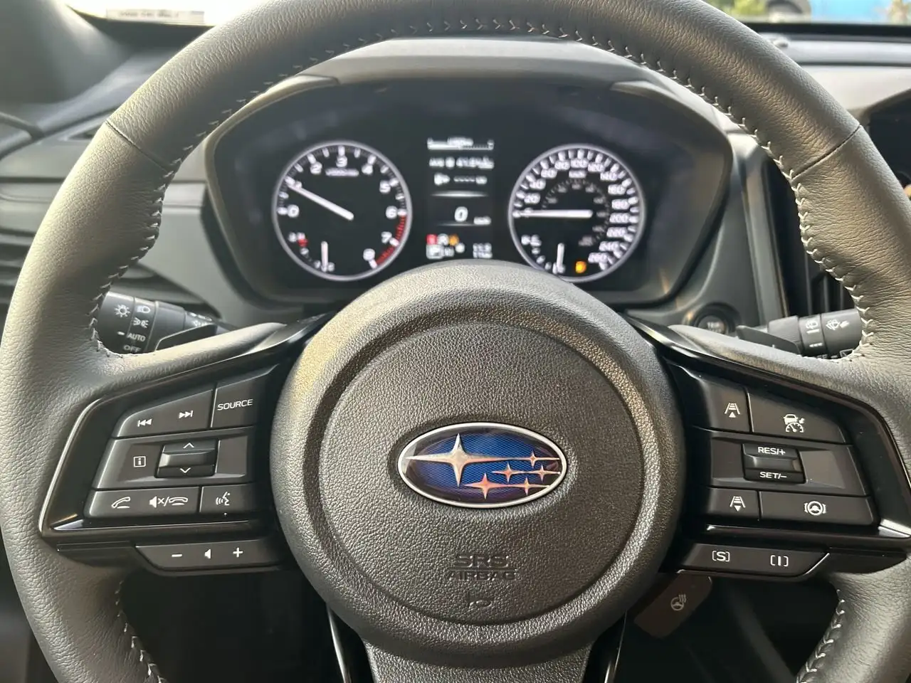 Subaru Forester снимка Subaru Forester