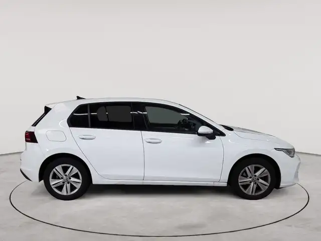 Volkswagen Golf view 3