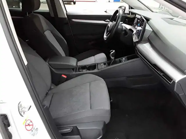 Volkswagen Golf view 8