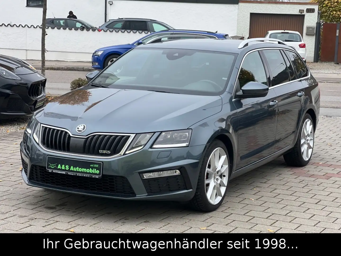 Skoda Octavia Combi 2.0 TDI RS 4x4 *STHZ/ACC/LED/APPLE Grau - 2