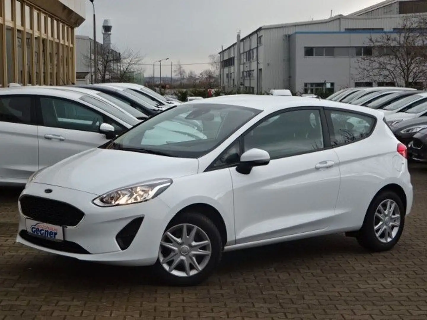Ford Fiesta 70PS Trend Cool&Sound Klima eCall Weiß - 2