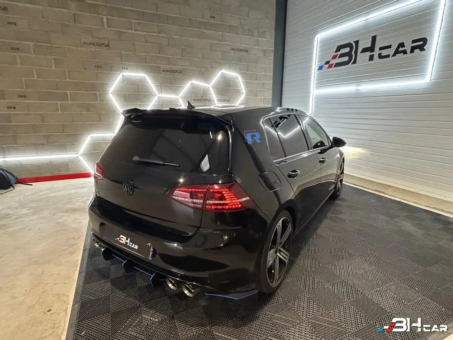 Volkswagen Golf 2.0 TSI 300 BLUEMOTION R 4MOTION DSG BVA - 2