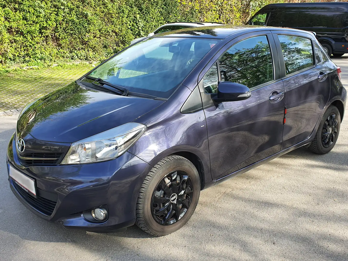 Toyota Yaris Yaris 1,33 dVVT-i Style ljubičasta - 1