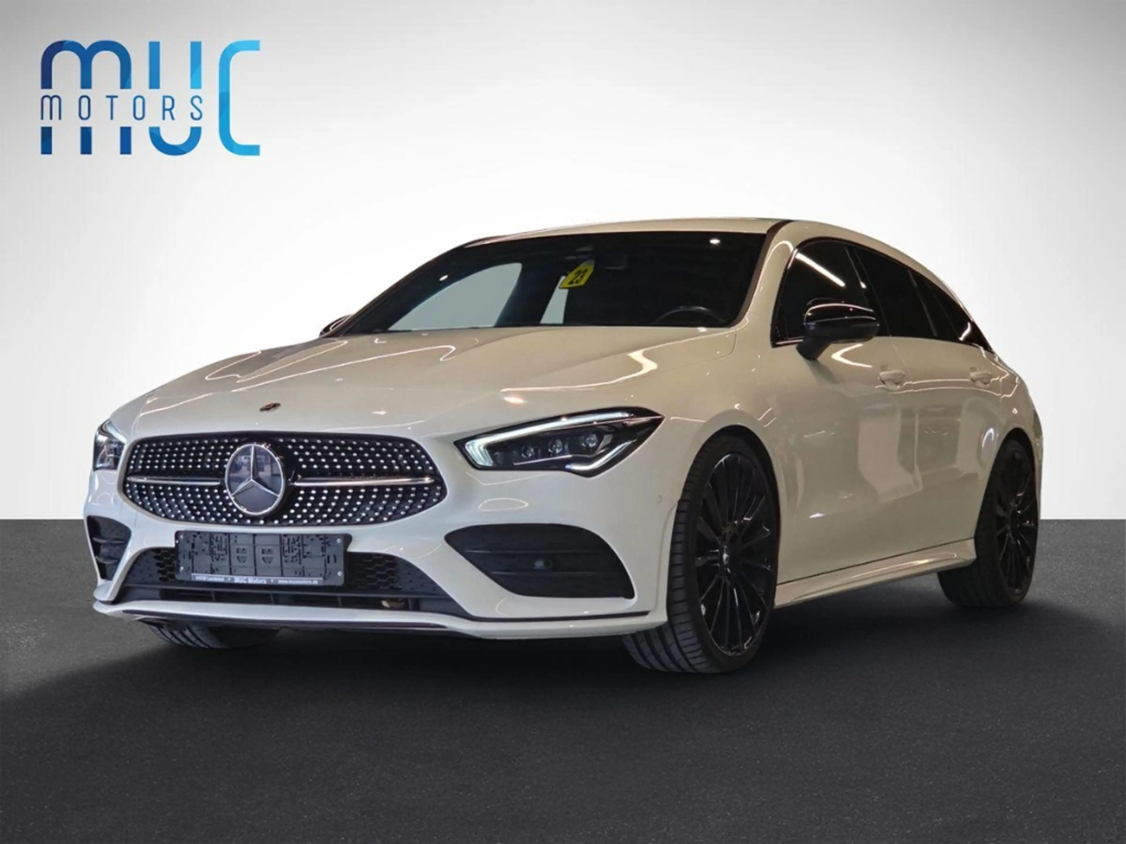 Mercedes-Benz CLA 220 d AMG Ambiente Night MULTIBEAM