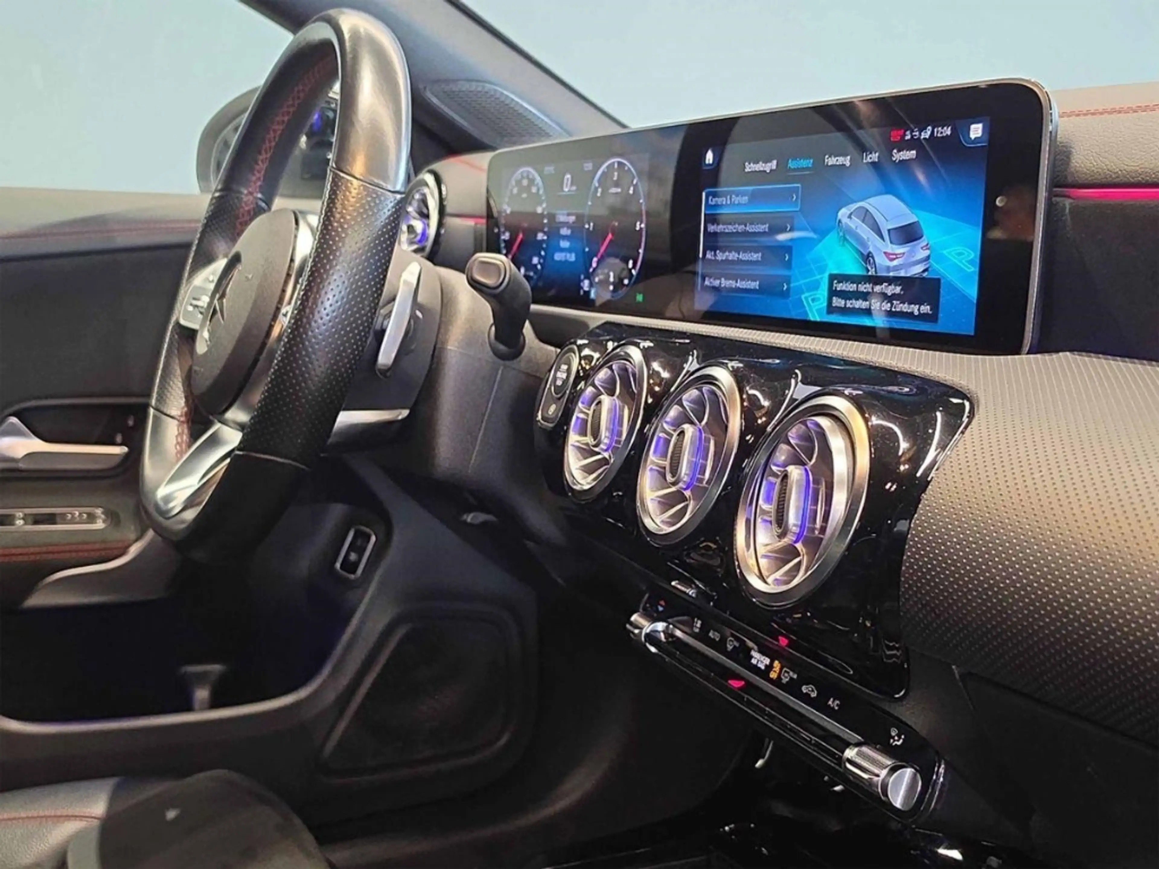 Mercedes-Benz CLA 220 d AMG Ambiente Night MULTIBEAM — photo 21