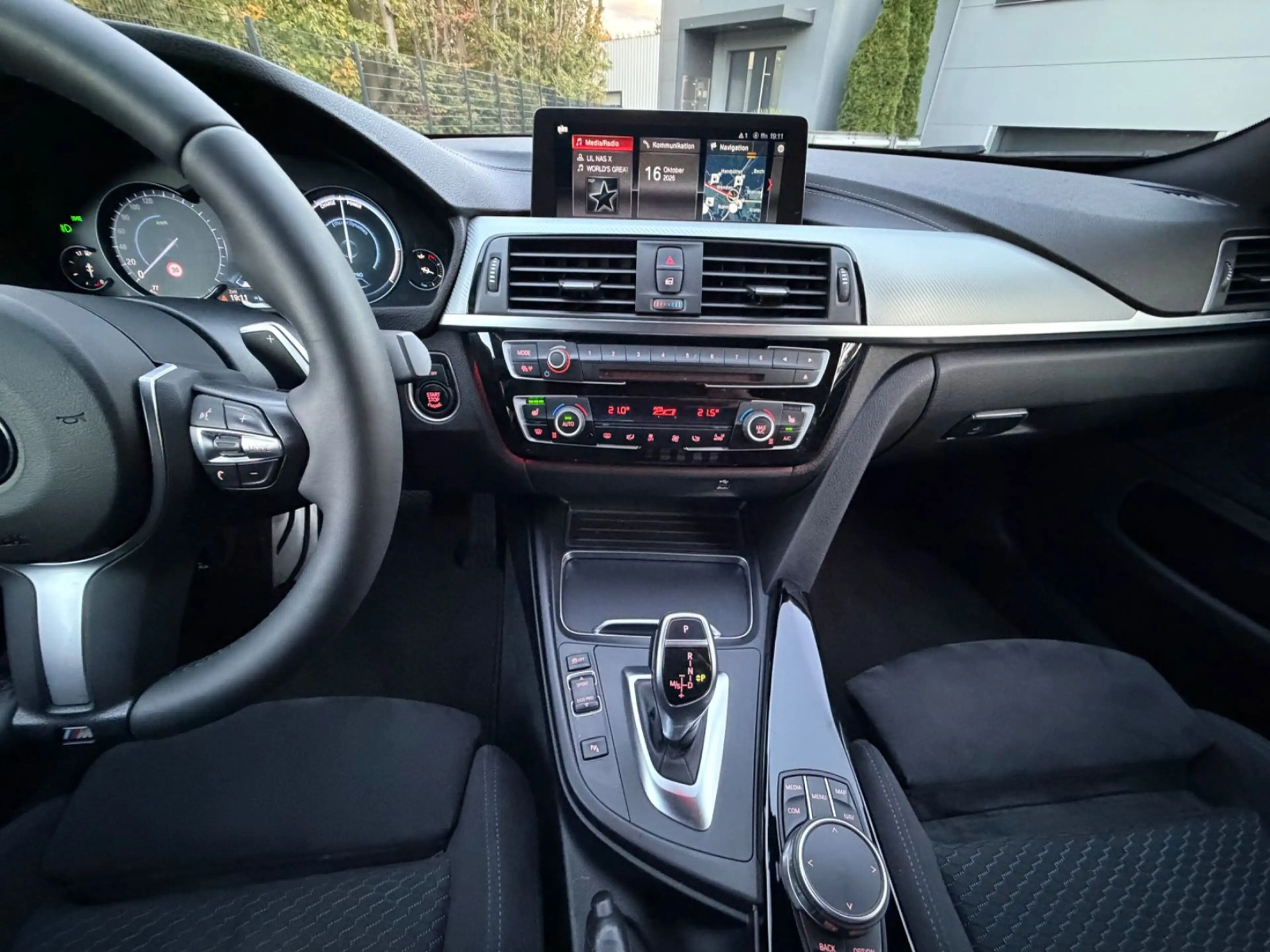BMW 430 i Gran Coupe M Sport — photo 11